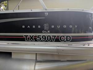 2015 Sun Tracker Bass Buggy 18 Boat Lettering from Arthur B, TX