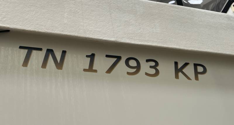 Houseboat Lettering from Adam L, TN