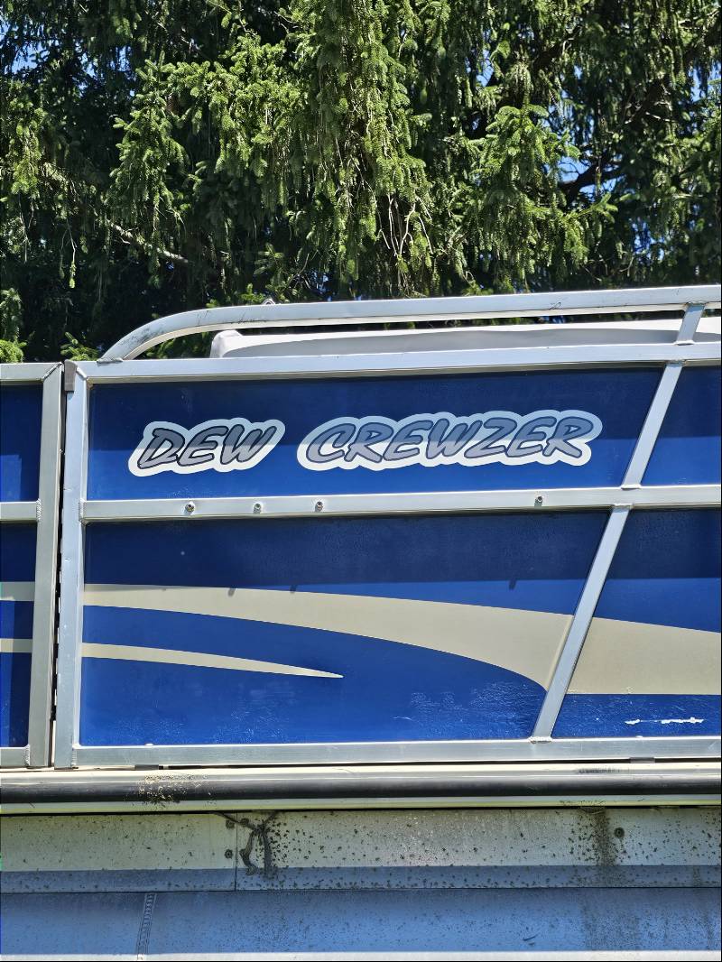 2018 Bennington 240 SE Pontoon boat Lettering from MINDY E, PA