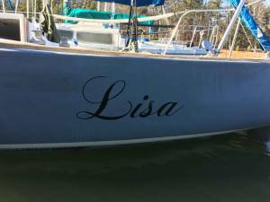 Boat-Name-Lisa-in-Black-1
