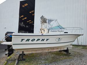 2000 Bayliner Trophy 2052 Boat Lettering from Robert M, VA